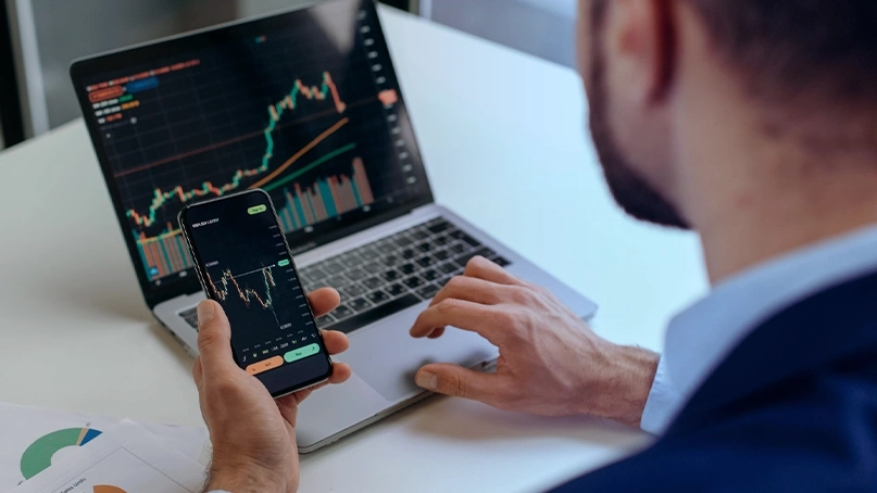 Varixo Ulen KI-Handelsdashboard